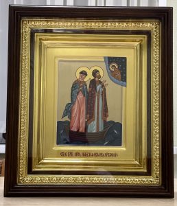 Икона «Петр и Феврония» в резном киоте Лабинск